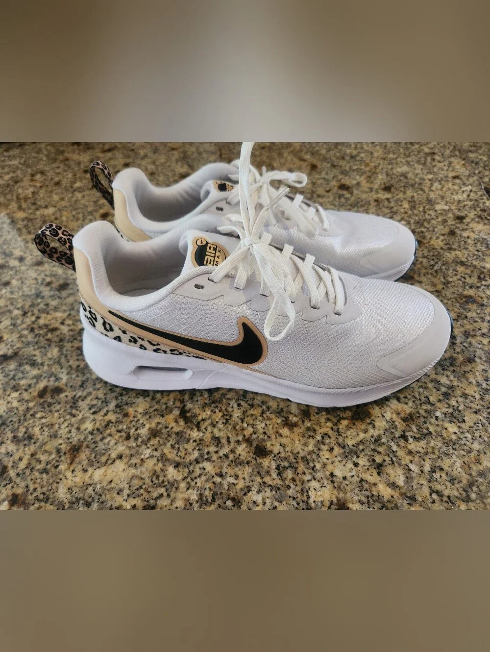 Nike Air Max Nuaxis